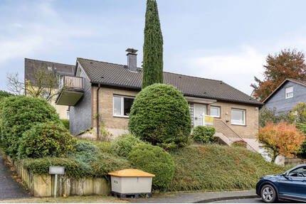 Hier können Sie den Sommer im eigenen Garten genießen. - Radevormwald / Dahlerau