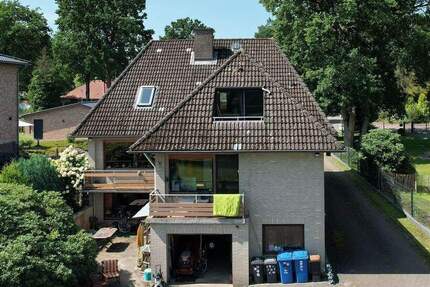 Ein Haus - zwei Zuhause: Perfekt für Familien, Generationen oder Mieter mit Blick ins Auetal - Hanstedt