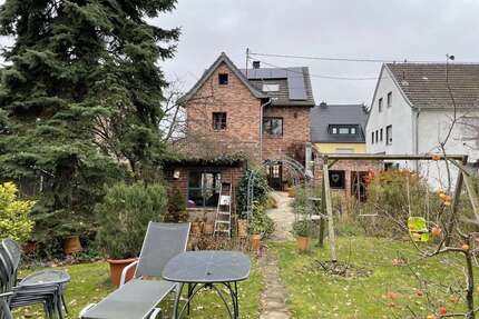 Haus zum Kaufen in Troisdorf 615.000,00 € 140 m²