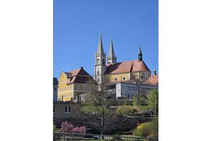 Haus zum Kaufen in Schirgiswalde 195.000,00 € 283 m²