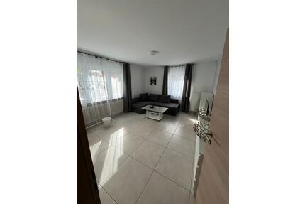 Helle 2-Zimmer-Wohnung mit großer Terrasse - Durmersheim