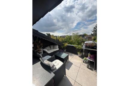 Dachgeschoss Wohnung in Pesch - 1.020,00&nbsp;EUR Kaltmiete, ca.&nbsp; 60,00&nbsp;m&sup2; in Köln (PLZ: 50968) Rodenkirchen