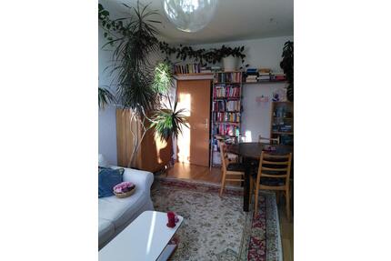 Schöne 2-Zimmer-Wohnung mit Balkon - Leipzig Südost