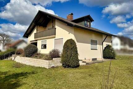 Haus zum Kaufen in Saal 495.000,00 € 218 m²