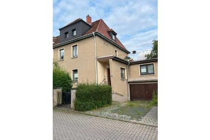 Freistehende DHH mit ca. 3.264 m² Naturgrundstück in Sangerhausen