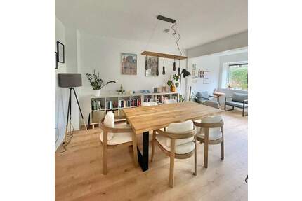 3-Zimmer-Wohnung mit Terrasse & Garten in Campe-Stade