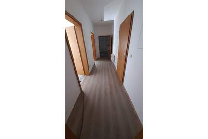 Charmante 2-Zimmer-Wohnung - 550,00&nbsp;EUR Kaltmiete, ca.&nbsp; 73,60&nbsp;m&sup2;&nbsp;Wohnfl&auml;che in Gotha (PLZ: 99867)