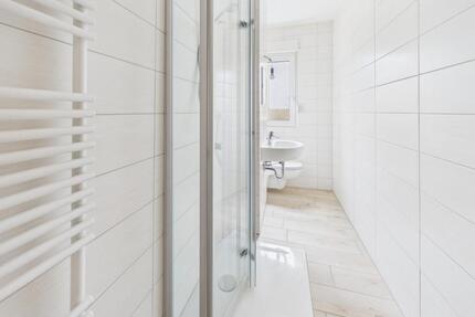 Schöne 3 Raum-Wohnung mit bodengleicher Dusche - Chemnitz Kapellenberg