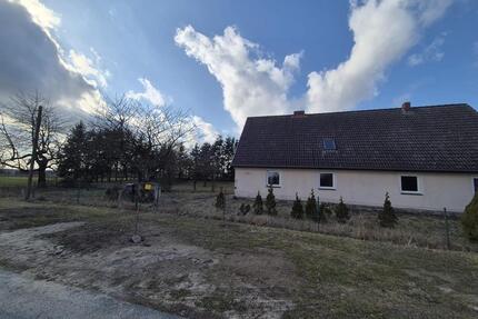 Einfamilienhaus mit großem Grundstück in ruhiger, naturnaher Lage - Leezen
