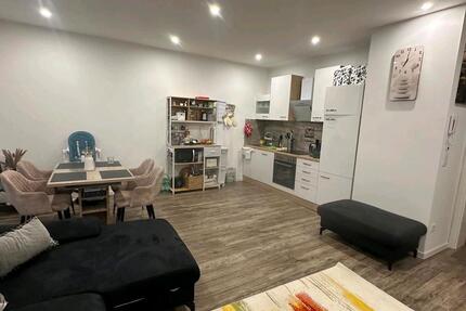 2-Zimmer Wohnung mit Einbauküche und direktem Gartenzugang - Homburg