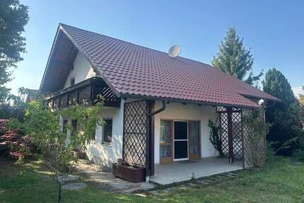 Haus zum Kaufen in Mengkofen 495.000,00 € 162.12 m²