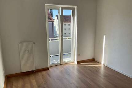 Wohnung zum Mieten in Amberg 394,52 € 50.58 m²