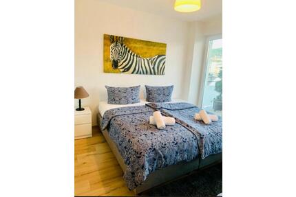 Renovierte 2-Zi-Wohnung mit Sonnenbalkon und Gäste WC! - Wuppertal Barmen