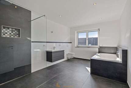 Haus zum Kaufen in Neustadt (Wied) 398.000,00 € 123.25 m²