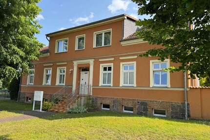 Haus zum Kaufen in Grossmutz Löwenberger Land 799.000,00 € 275 m²