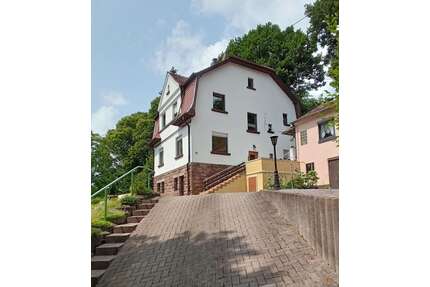 Haus zum Kaufen in Saarbrücken 449.000,00 € 255 m²