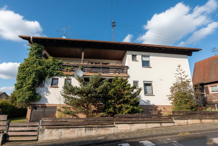 Investment mit Extra-Etage: Vermietetes Zweifamilienhaus mit Ausbaupotenzial - Trippstadt