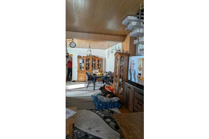 Familienhaus zu Vermieten - 1.000,00&nbsp;EUR Kaltmiete, ca.&nbsp; 130,00&nbsp;m&sup2; in Saarbrücken (PLZ: 66123) Kieselhumes