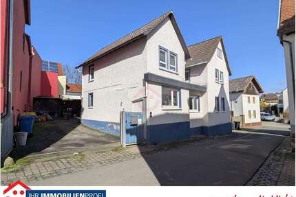 Haus zum Kaufen in Butzbach - Nieder Weisel 295.000,00 € 219 m²