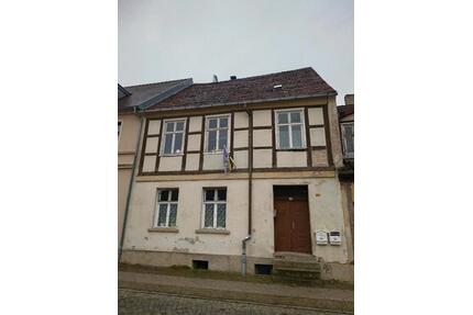 2 Fachwerkhäuser in Kyritz – zusammen nur 99.000 €