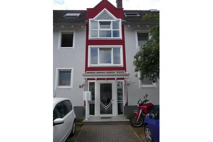 2,5 Zimmer Whg., Balkon, 2 Stellplätze, Weiterstadt-Braunshardt