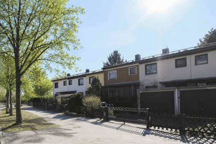 Familienglück in ruhiger Sackgasse - Reihenhaus mit Garten, Garage, Keller und Sauna in Mariendorf - Berlin
