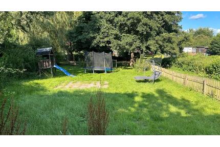 Schrebergarten 270 m - 1.400,00&nbsp;EUR Kaltmiete, ca.&nbsp; 0,00&nbsp;m&sup2; in Schleswig (PLZ: 24837)