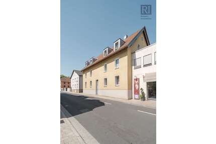Haus zum Kaufen in Höchberg 756.000,00 € 396 m²