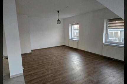 3 Zimmer Wohnung - 670,00&nbsp;EUR Kaltmiete, ca.&nbsp; 80,00&nbsp;m&sup2; in Aurich (PLZ: 26607) Georgsfeld und Tannenhausen