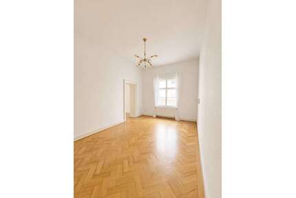 Wohnung zum Mieten in Augsburg 1.250,00 € 110 m²