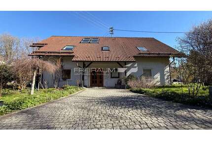 Haus zum Kaufen in Hilchenbach Vormwald 435.000,00 € 218.6 m² - Hilchenbach / Vormwald