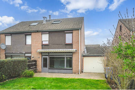 Merzenich! Gepflegtes Einfamilienhaus mit großer Garage in verkehrsberuhigtem Wohnumfeld