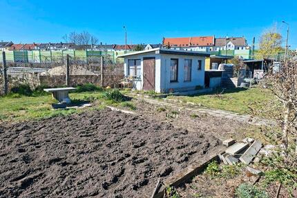 Kleingarten zu verpachten - 800,00&nbsp;EUR Kaltmiete, ca.&nbsp; 0,00&nbsp;m&sup2; in Leipzig (PLZ: 04318) Ost