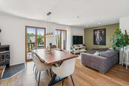 Haus zum Kaufen in Welden 1.250.000,00 € 250 m²