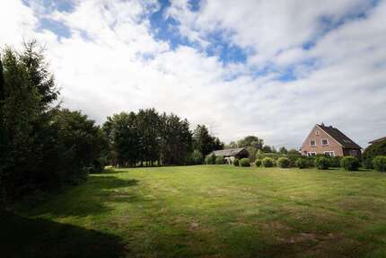 Grundstück zu verkaufen in Edewecht Friedrichsfehn 295.000,00 € 1633 m² - Edewecht / Friedrichsfehn