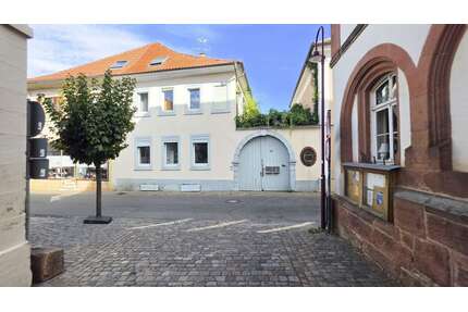 Haus zum Kaufen in Rhodt unter Rietburg 419.000,00 € 235 m²