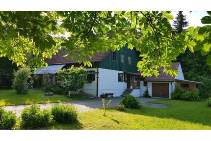 Haus zum Kaufen in Tiefenbach 570.000,00 € 210 m²