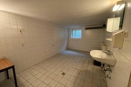 Großer Abstellraum in zentraler Lage von Heide