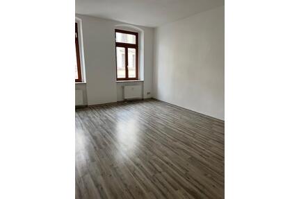 **Schöne 3-Zimmer-Wohnung mit separater Küche und Aufzug*** - Chemnitz Hilbersdorf