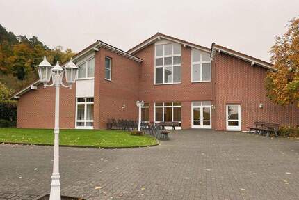 Niederdieten: Vielseitig nutzbare Immobilie braucht neue Ideen - Breidenbach-Niederdieten