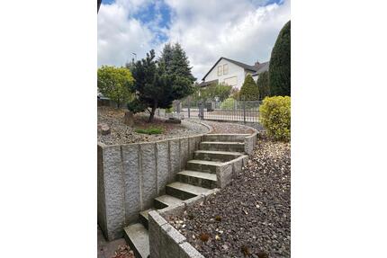 2-Zimmer Souterrain-Wohnung mit großer Terrasse, HöchstadtAisch - Höchstadt an der Aisch