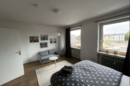 möblierte Wohnung mit Balkon - Toplage Zentrum - Duisburg