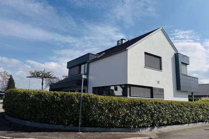 Haus zum Kaufen in Winnenden 985.000,00 € 240 m²