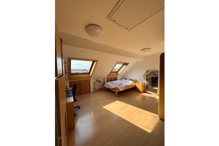 Einzelzimmer - 600,00&nbsp;EUR Kaltmiete, ca.&nbsp; 40,00&nbsp;m&sup2; in Jülich (PLZ: 52428)