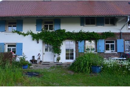 3 Zimmer Wohnung, Maisonette, auf kleinem Pferdehof, befristet - Leutkirch im Allgäu