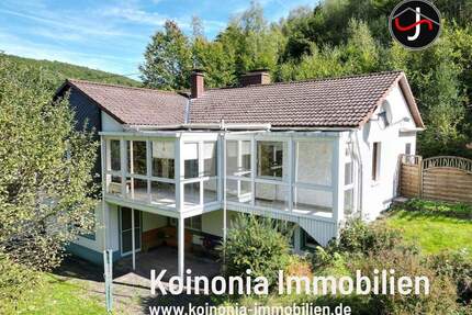 Einfamilienhaus mit ELW in Freudenberg - Niederndorf