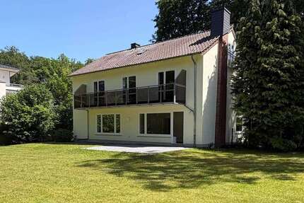 Haus zum Mieten in Gütersloh 1.890,00 € 197.75 m²