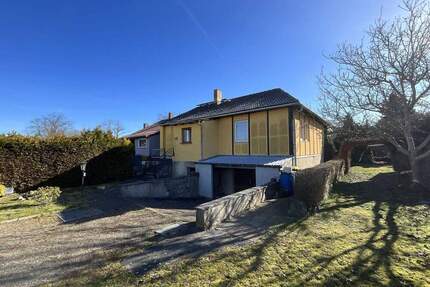 Wohnen im Seenland - 79.000,00&nbsp;EUR Kaufpreis, ca.&nbsp; 105,00&nbsp;m&sup2;&nbsp;Wohnfl&auml;che in Hosena (PLZ: 01996)