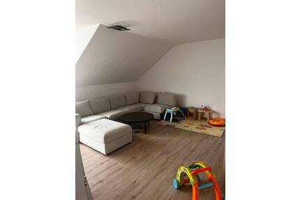 Traumhafte Wohnung - 670,00&nbsp;EUR Kaltmiete, ca.&nbsp; 74,00&nbsp;m&sup2;&nbsp;Wohnfl&auml;che in Laatzen (PLZ: 30880) Laatzen-Mitte