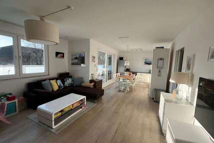 Wohnung zum Mieten in Krefeld 1.120,00 € 86.29 m²